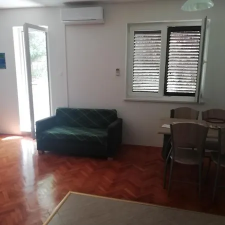 App Dalia Losinj * Mali Lošinj