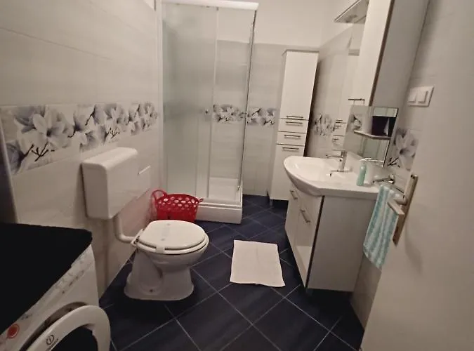 App Dalia Losinj Apartamento Mali Lošinj