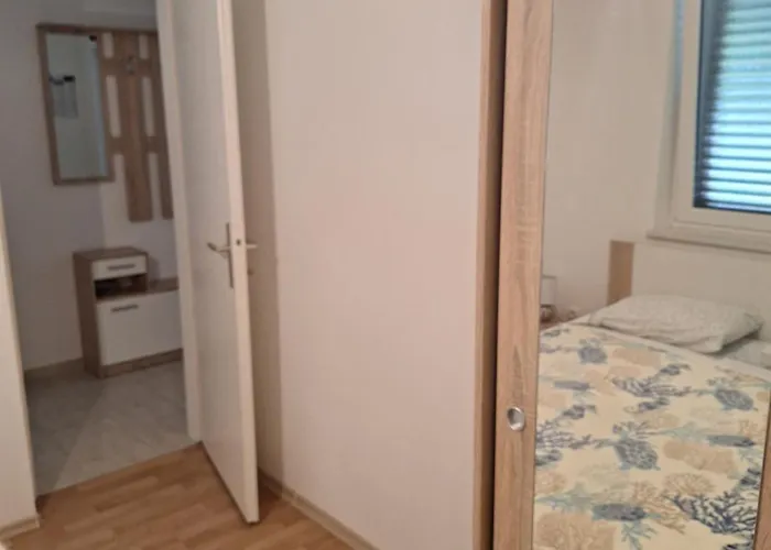 App Dalia Losinj Apartamento *